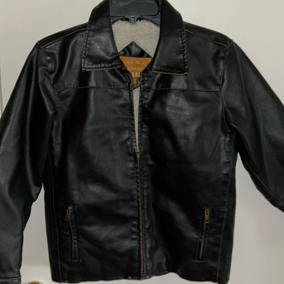 Men’s vintage classics leather jacket with white cotton lining! Cold weather. - Picture 1 of 6